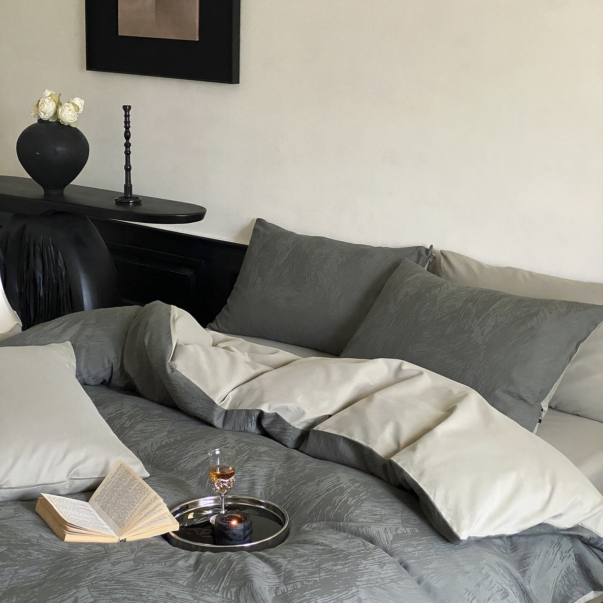 91家纺网 家纺一手货源 找家纺 玉宇阁家居 2025秋款100S大提花磨毛四件套-月岛弥生 磨毛月岛弥生-暮云灰绿