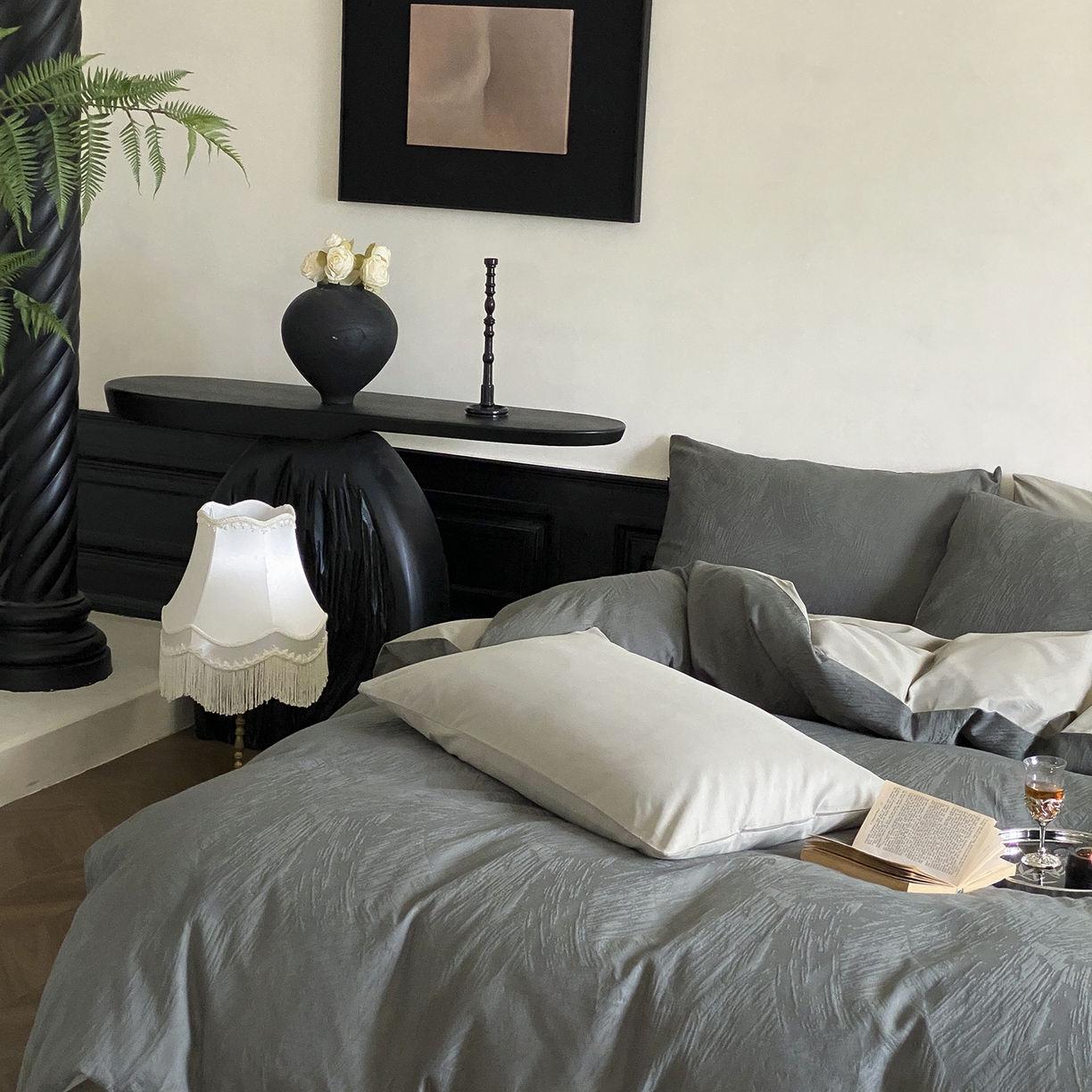 91家纺网 家纺一手货源 找家纺 玉宇阁家居 2025秋款100S大提花磨毛四件套-月岛弥生 磨毛月岛弥生-暮云灰绿