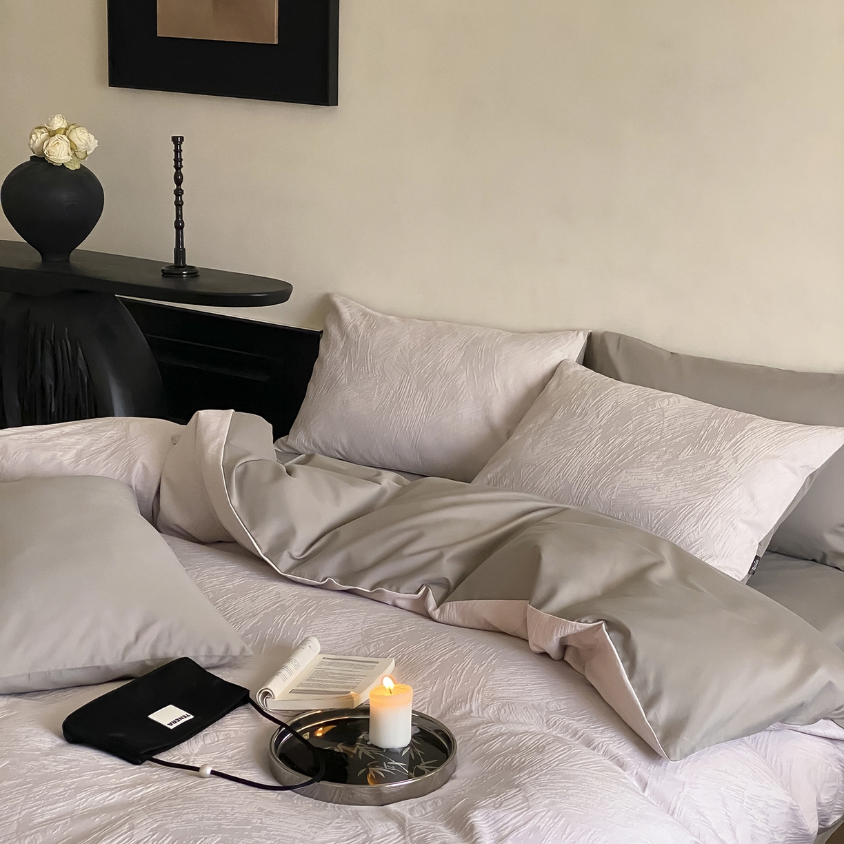 91家纺网 家纺一手货源 找家纺 玉宇阁家居 2025秋款100S大提花磨毛四件套-月岛弥生 磨毛月岛弥生-杏仁烤奶