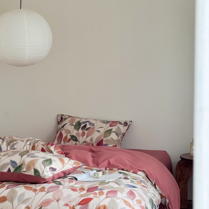 91家纺网 家纺一手货源 找家纺 窝米 2025新款全棉纯棉火山磨毛花卉系列四件套-第一批 景秋红