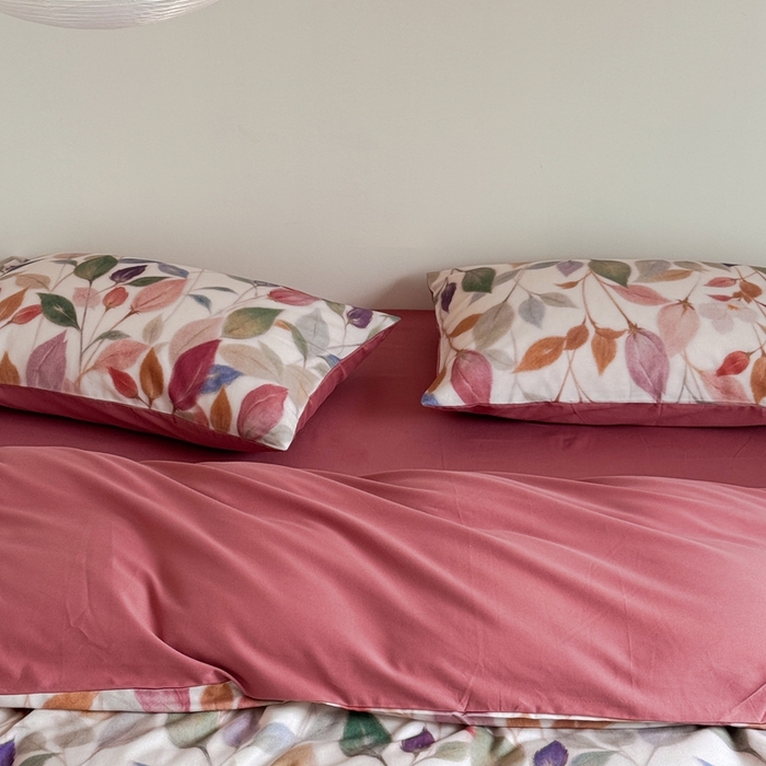 91家纺网 家纺一手货源 找家纺 窝米 2025新款全棉纯棉火山磨毛花卉系列四件套-第一批 景秋红