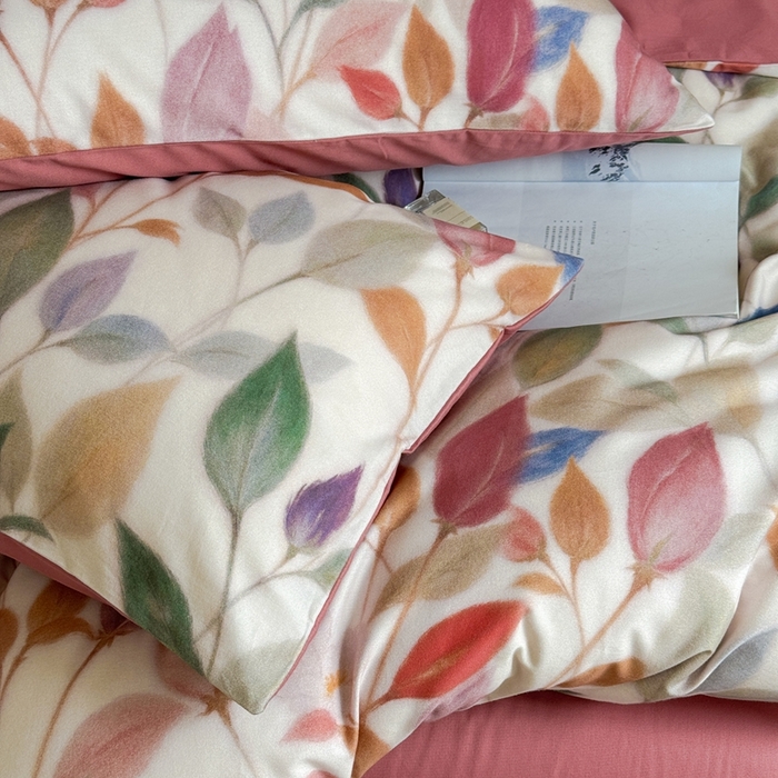 91家纺网 家纺一手货源 找家纺 窝米 2025新款全棉纯棉火山磨毛花卉系列四件套-第一批 景秋红