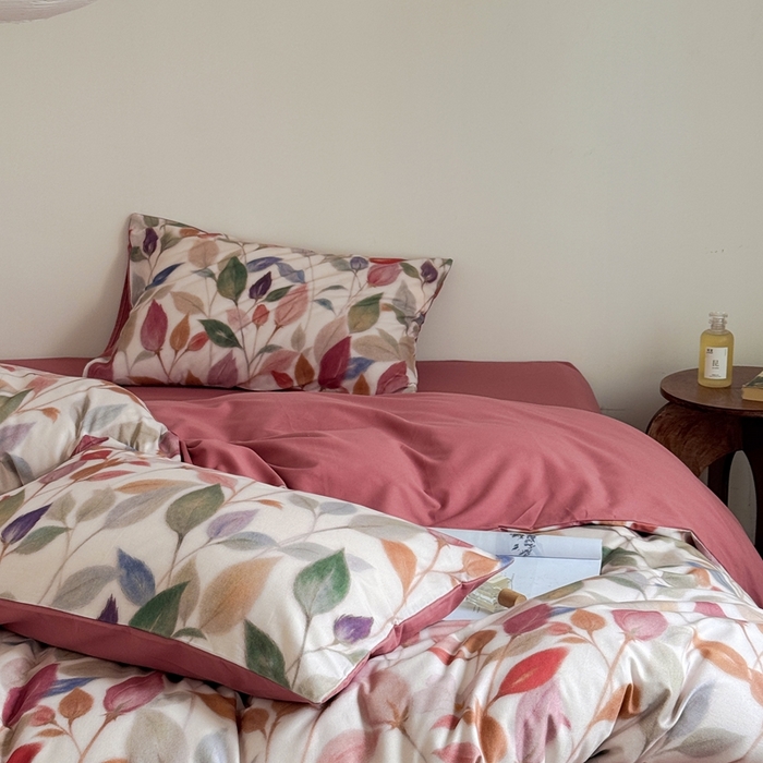 91家纺网 家纺一手货源 找家纺 窝米 2025新款全棉纯棉火山磨毛花卉系列四件套-第一批 景秋红