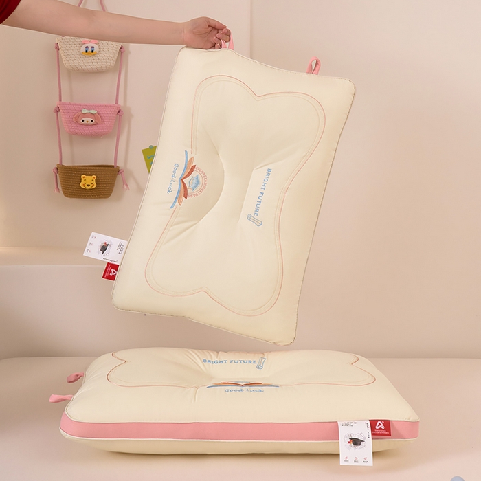 91家纺网 家纺一手货源 找家纺 鼎晟纺 2025新款全棉三防护颈状元枕学生成人枕头枕芯 三防护颈状元枕-樱花粉