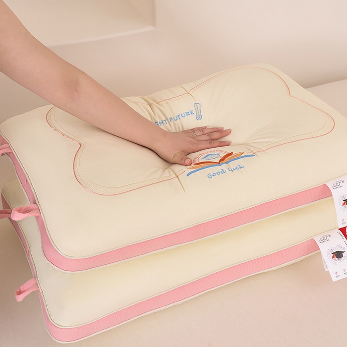 91家纺网 家纺一手货源 找家纺 （总）鼎晟纺 2025新款全棉三防护颈状元枕学生成人枕头枕芯