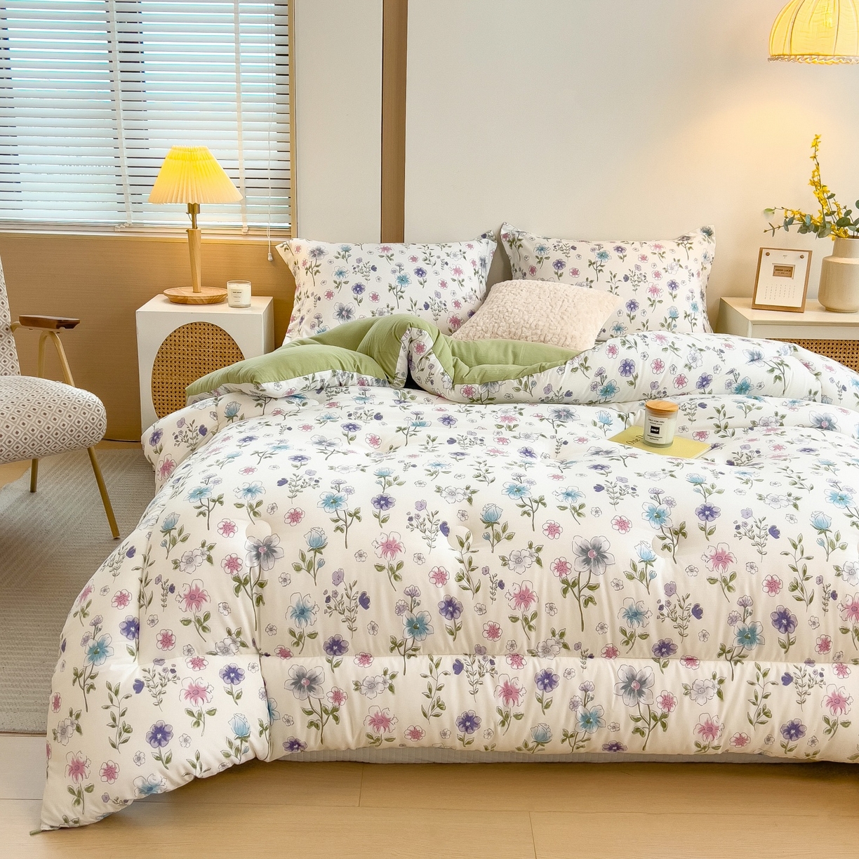 91家纺网 家纺一手货源 找家纺 宝士康家纺 2025新品10A抗菌双层纱冬被被子被芯 花韵