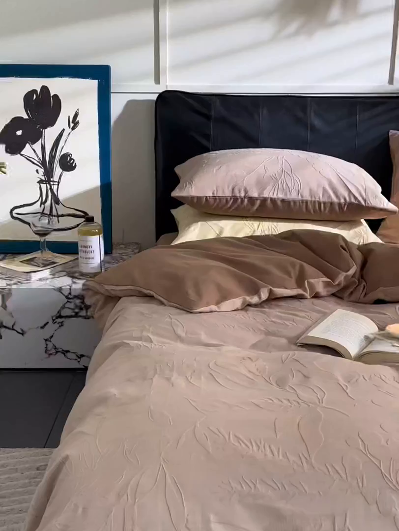 91家纺网 家纺一手货源 找家纺 玉宇阁家居 2025秋款100S大提花磨毛四件套-一梦幽兰系列 一梦幽兰-浅绯琥珀