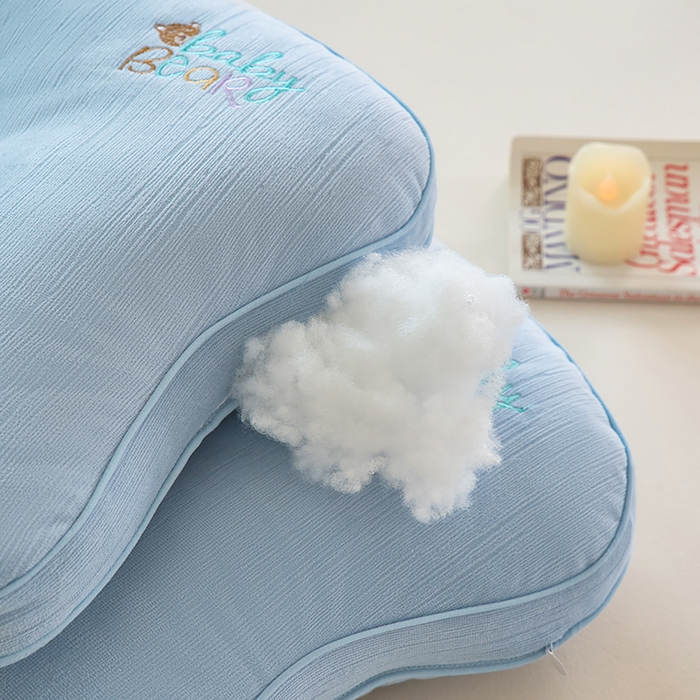 91家纺网 家纺一手货源 找家纺 鼎晟纺 2025新款小熊贴布绣儿童枕护颈枕头枕芯 儿童枕小熊蓝