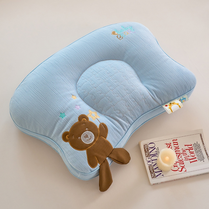 91家纺网 家纺一手货源 找家纺 （总）鼎晟纺 2025新款小熊贴布绣儿童枕护颈枕头枕芯