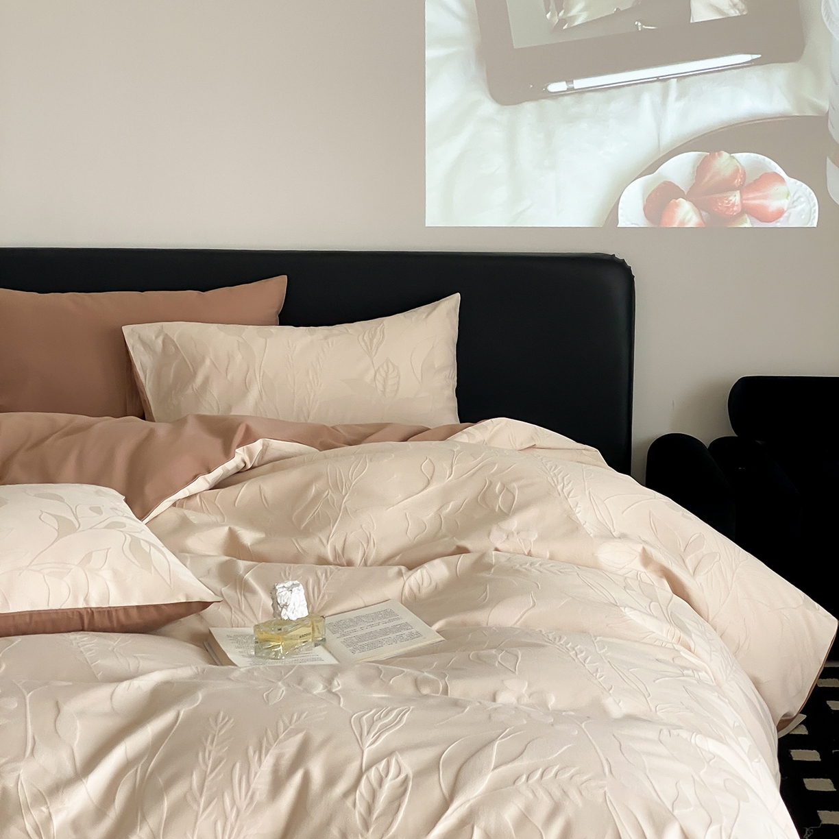 91家纺网 家纺一手货源 找家纺 玉宇阁家居 2025秋款100S大提花磨毛四件套-一梦幽兰系列 一梦幽兰-秋日特调