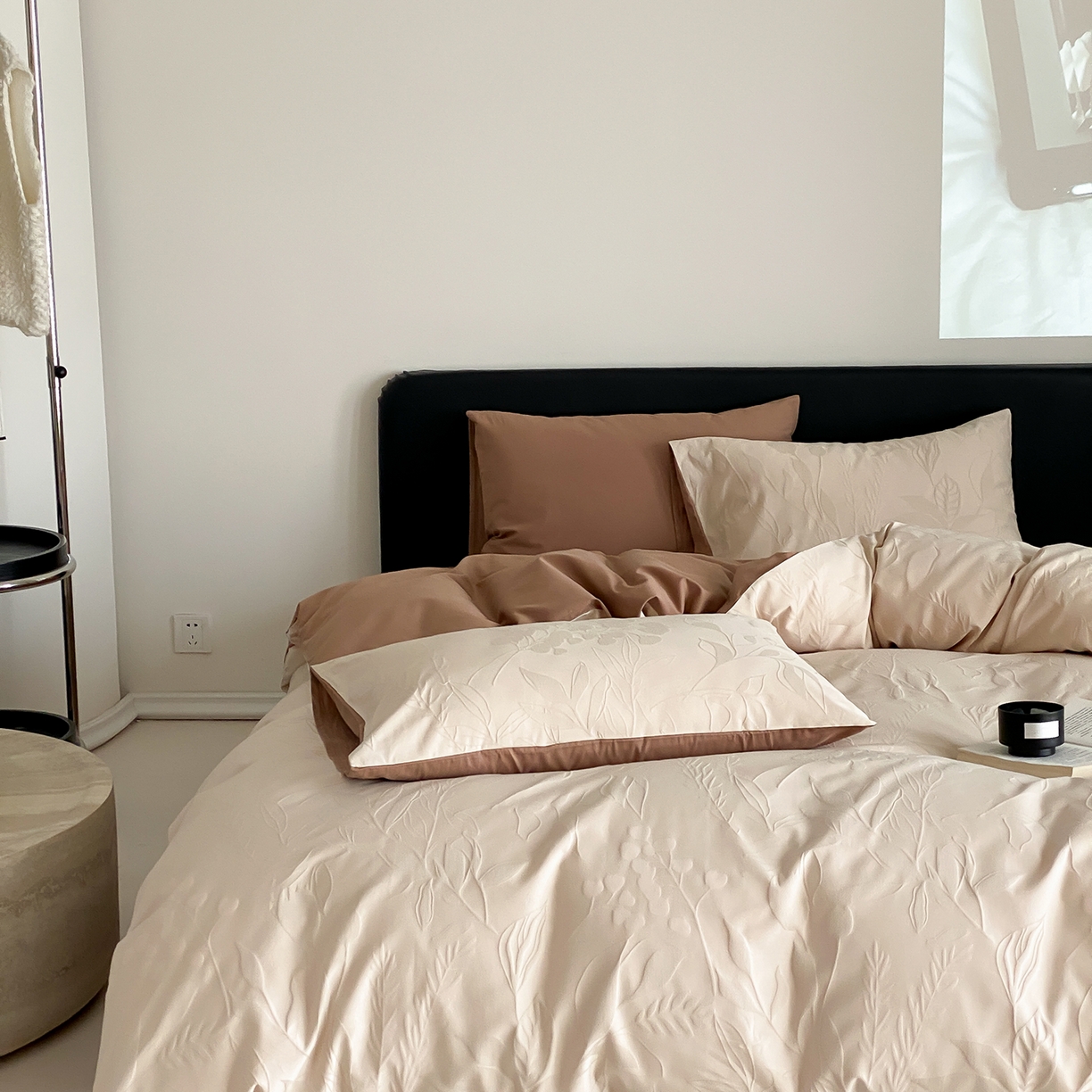 91家纺网 家纺一手货源 找家纺 玉宇阁家居 2025秋款100S大提花磨毛四件套-一梦幽兰系列 一梦幽兰-秋日特调