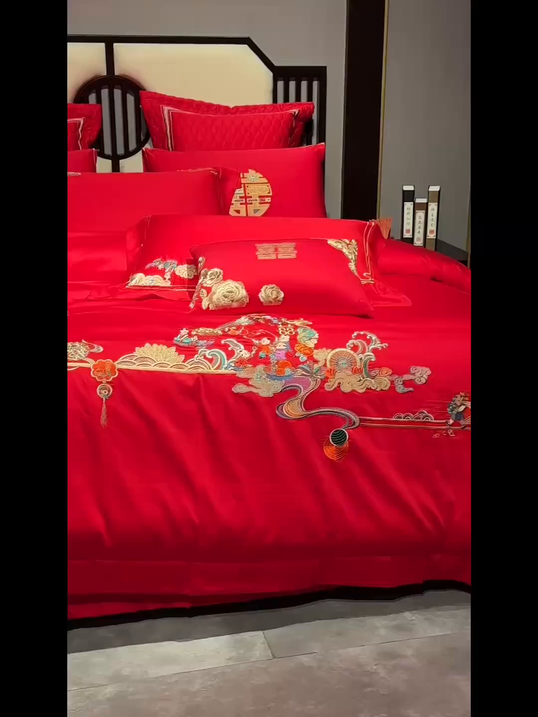 91家纺网 家纺一手货源 找家纺 美娘阁 2025新款长绒棉全棉贡缎提花款新中式古典韵味精美刺绣婚庆四件套-系列二 百子款-百子多福