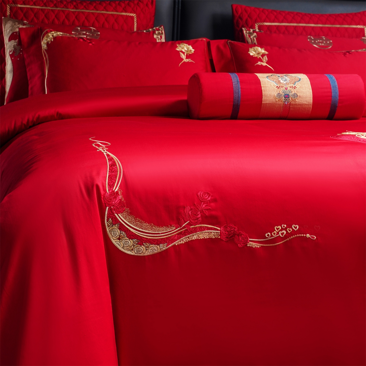 91家纺网 家纺一手货源 找家纺 美娘阁 2025新款长绒棉全棉贡缎提花款新中式古典韵味精美刺绣婚庆四件套-系列二 花卉款-爱的诺言