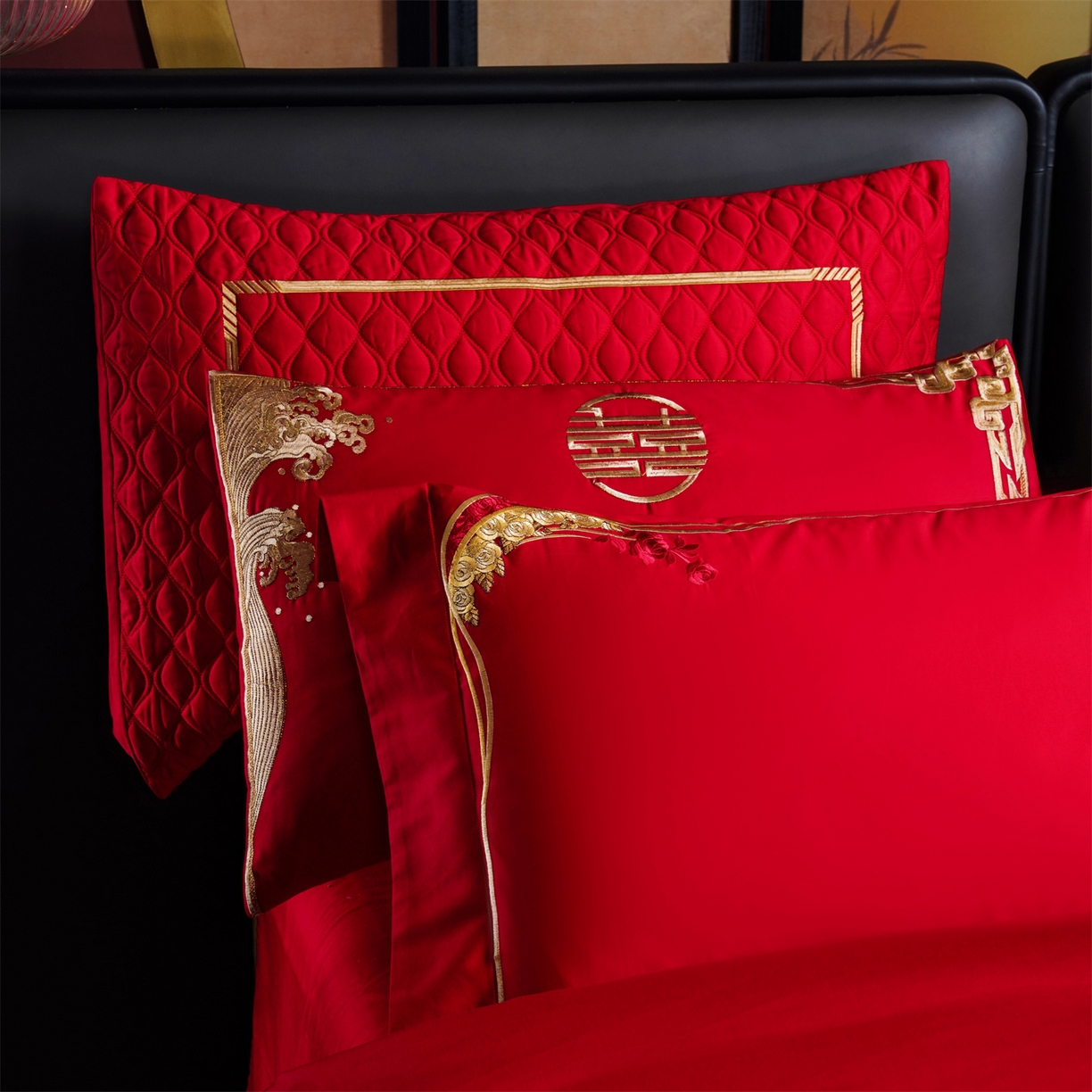 91家纺网 家纺一手货源 找家纺 美娘阁 2025新款长绒棉全棉贡缎提花款新中式古典韵味精美刺绣婚庆四件套-系列二 花卉款-爱的诺言