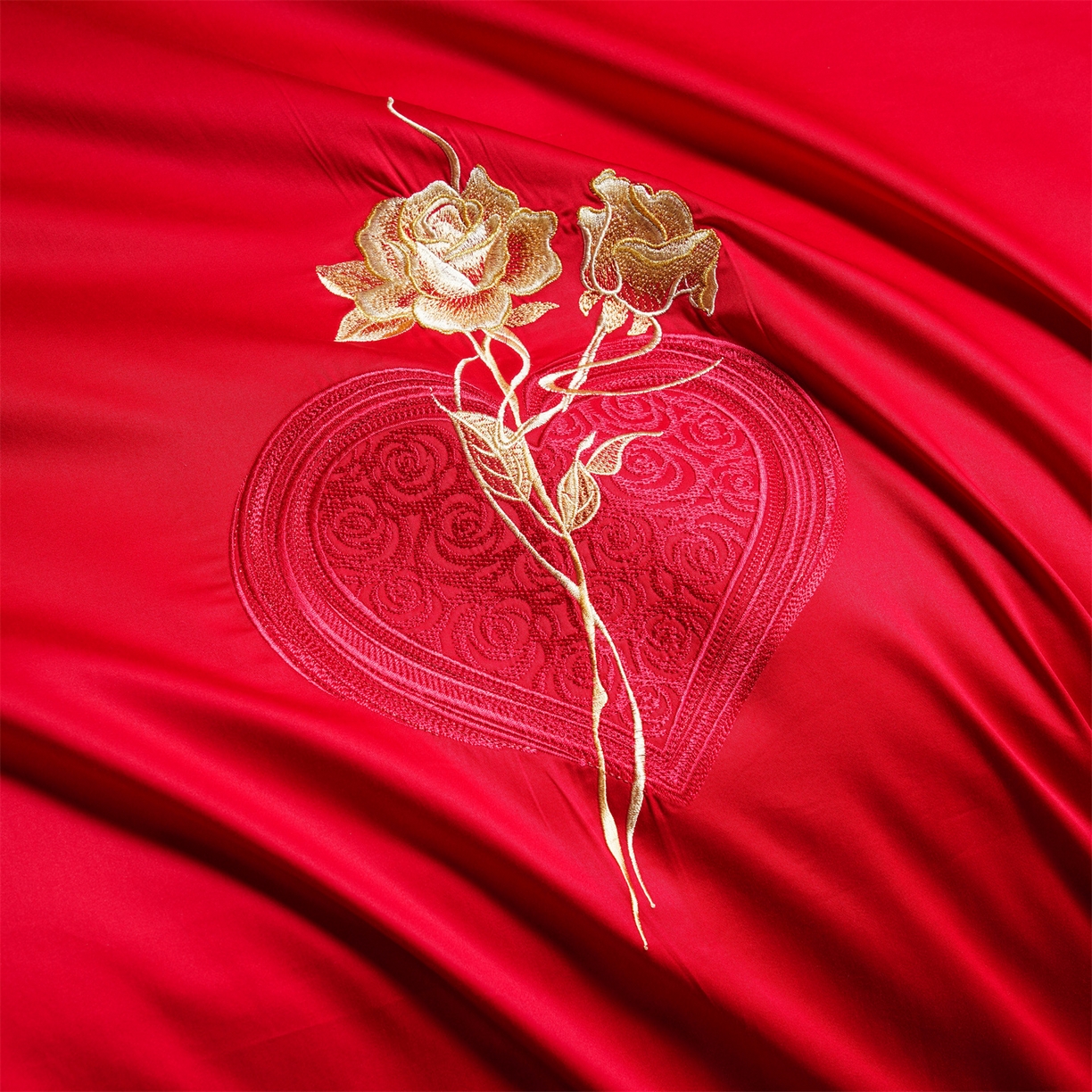 91家纺网 家纺一手货源 找家纺 美娘阁 2025新款长绒棉全棉贡缎提花款新中式古典韵味精美刺绣婚庆四件套-系列二 花卉款-爱的诺言