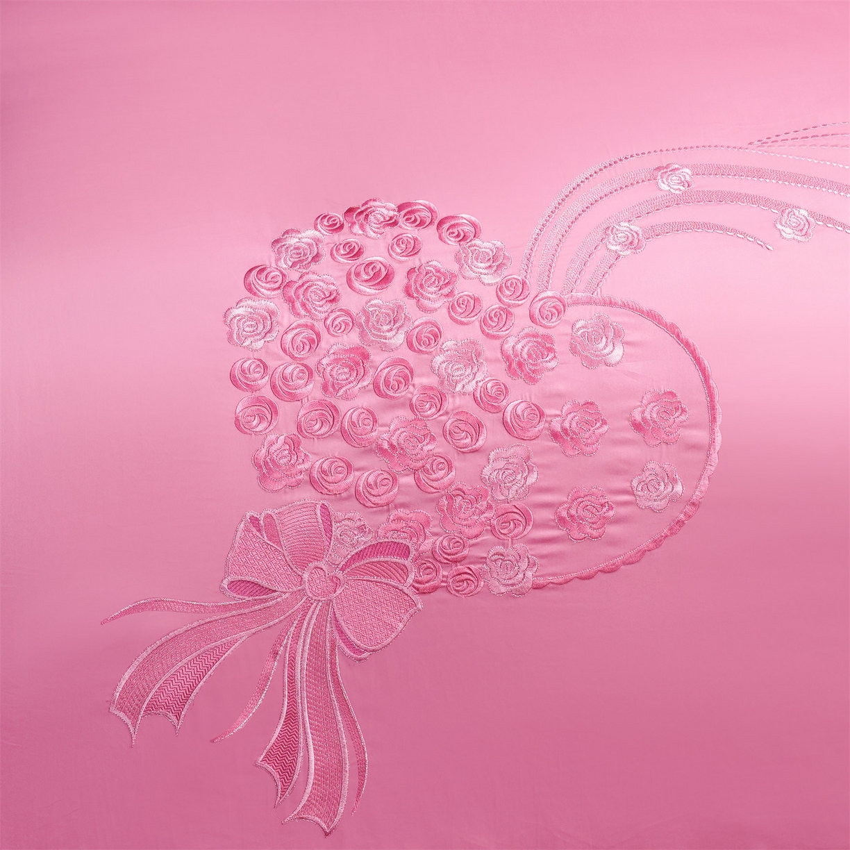 91家纺网 家纺一手货源 找家纺 美娘阁 2025新款长绒棉全棉贡缎提花款新中式古典韵味精美刺绣婚庆四件套-系列二 花卉款-相约-粉