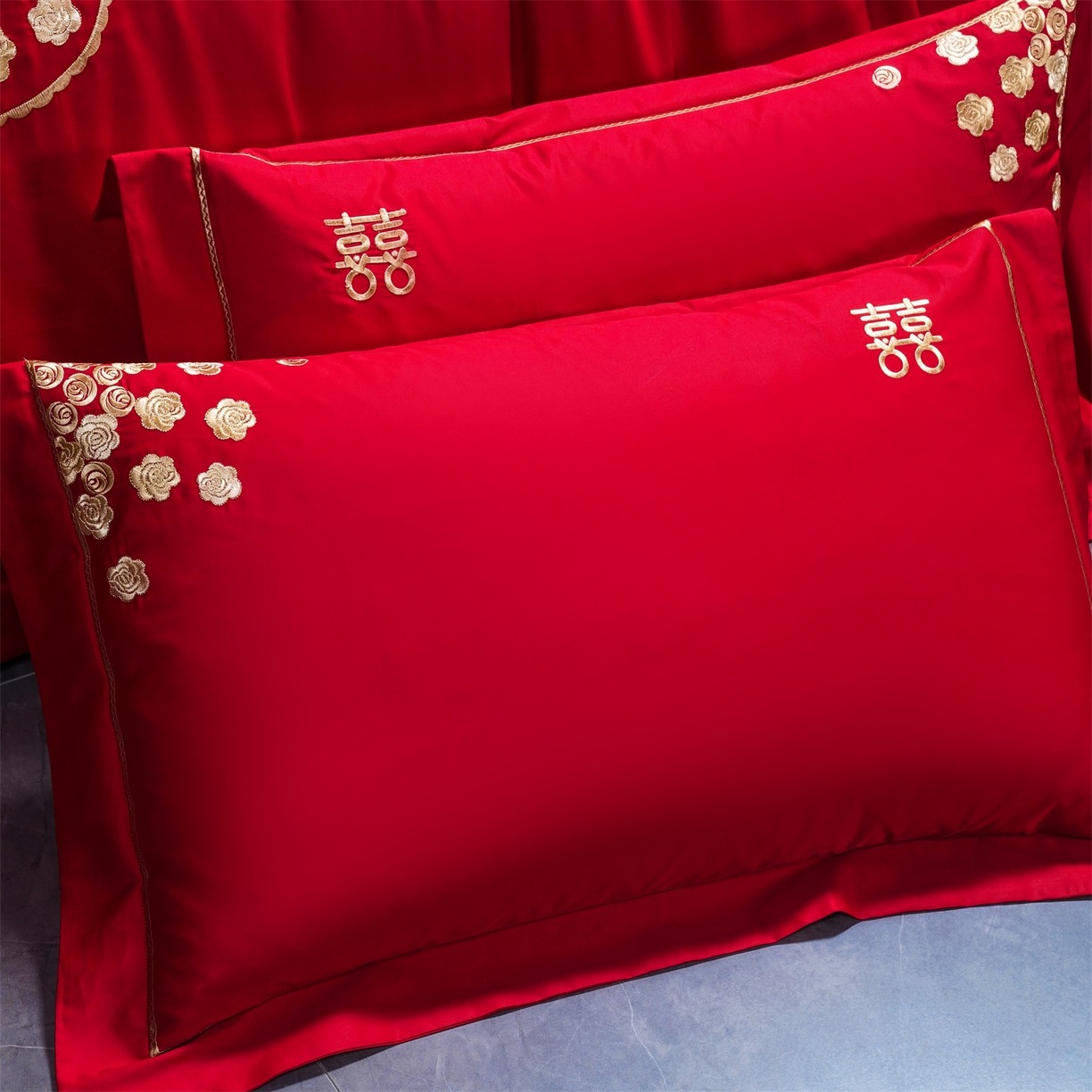 91家纺网 家纺一手货源 找家纺 美娘阁 2025新款长绒棉全棉贡缎提花款新中式古典韵味精美刺绣婚庆四件套-系列二 花卉款-相约-金