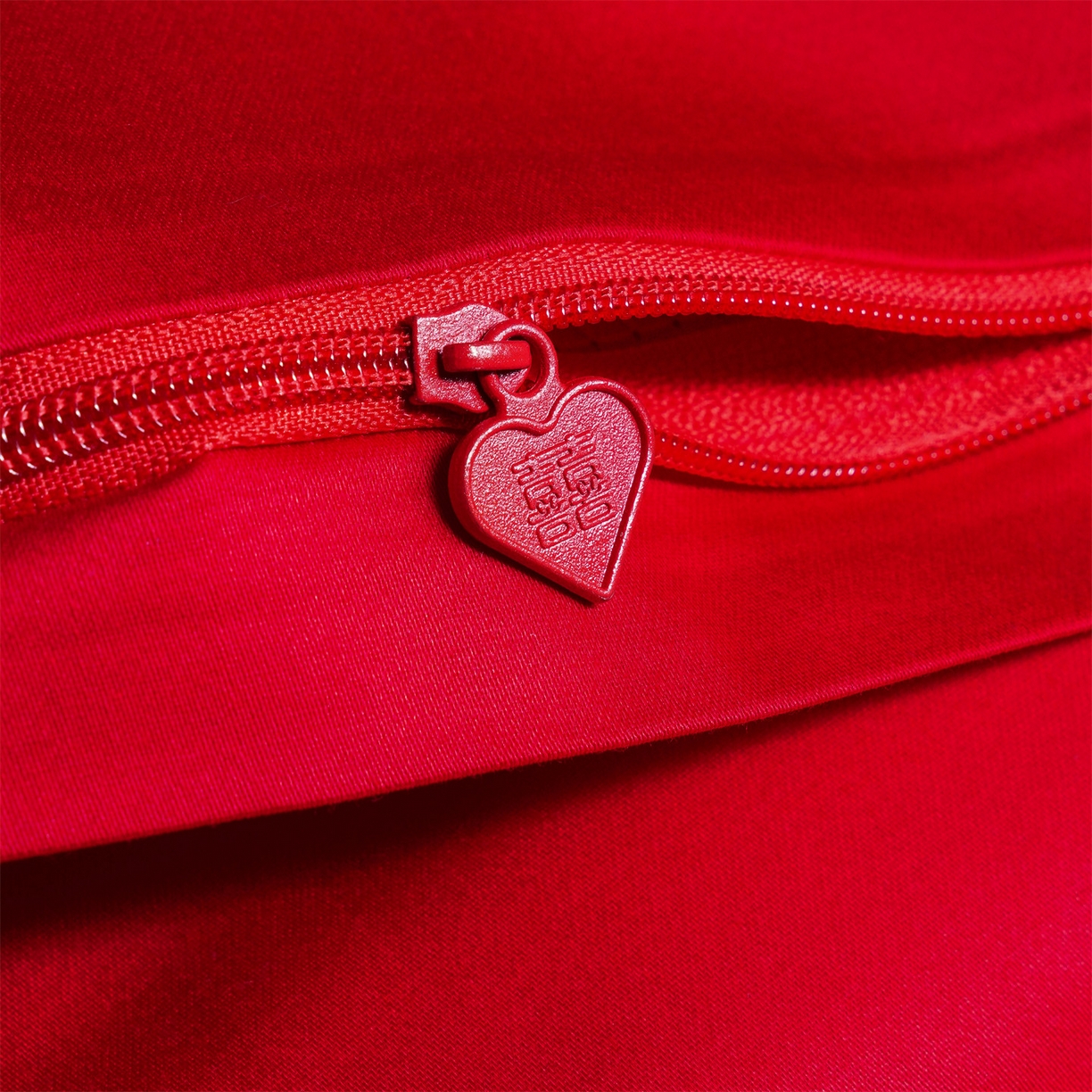 91家纺网 家纺一手货源 找家纺 美娘阁 2025新款长绒棉全棉贡缎提花款新中式古典韵味精美刺绣婚庆四件套-系列二 花卉款-相约-金