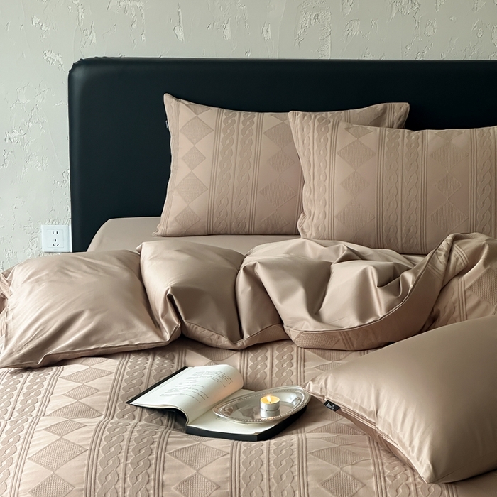 91家纺网 家纺一手货源 找家纺 （总）玉宇阁家居 2025新款100S色织空气大提花全棉纯棉长绒棉四件套-安缦春也100S