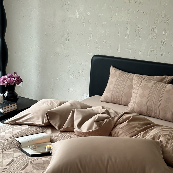 91家纺网 家纺一手货源 找家纺 （总）玉宇阁家居 2025新款100S色织空气大提花全棉纯棉长绒棉四件套-安缦春也100S