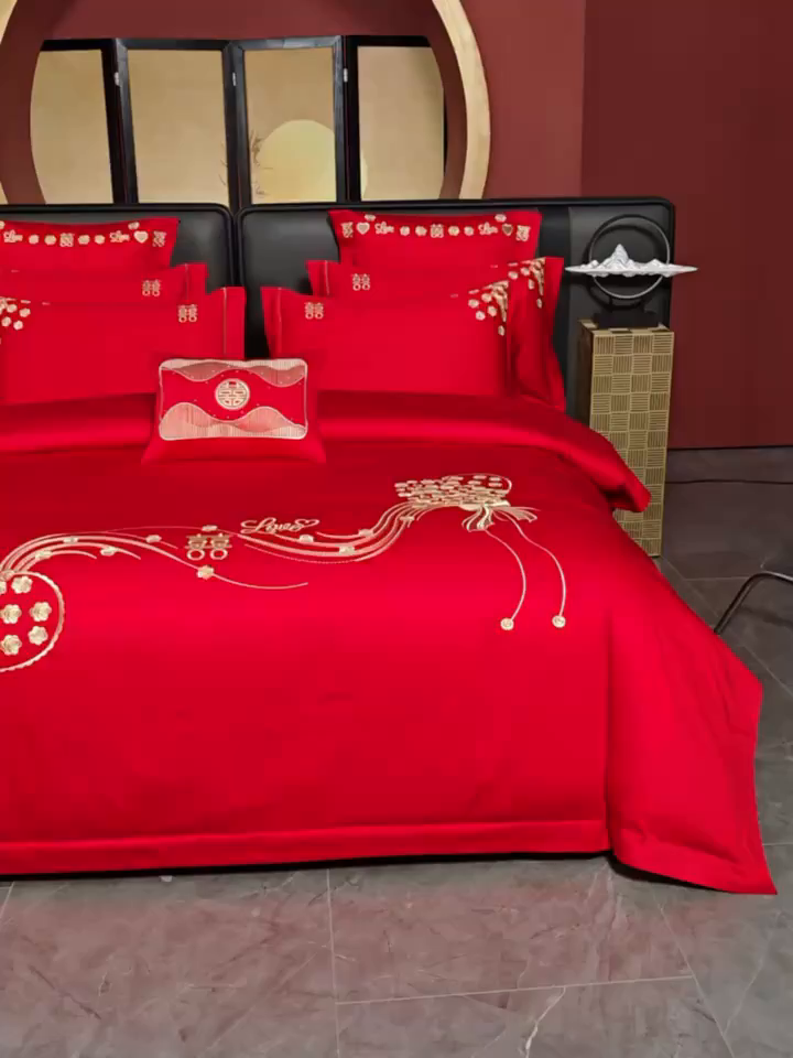 91家纺网 家纺一手货源 找家纺 美娘阁 2025新款长绒棉全棉贡缎提花款新中式古典韵味精美刺绣婚庆四件套-系列二 花卉款-相约-金