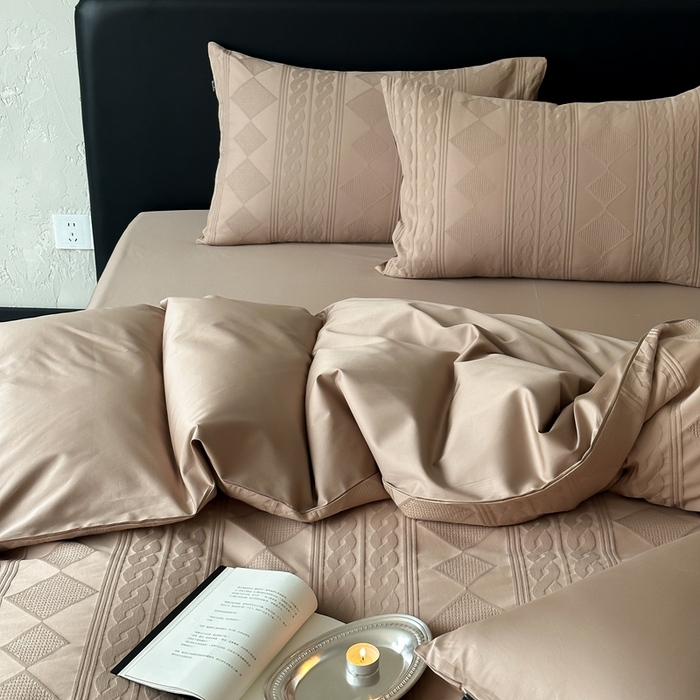 91家纺网 家纺一手货源 找家纺 玉宇阁家居 2025新款100S色织空气大提花全棉纯棉长绒棉四件套-安缦春也100S 100S安缦春也-布朗棕