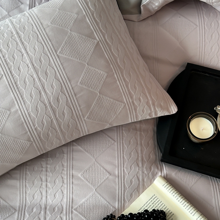 91家纺网 家纺一手货源 找家纺 玉宇阁家居 2025新款100S色织空气大提花全棉纯棉长绒棉四件套-安缦春也100S 100S安缦春也-迷雾紫灰