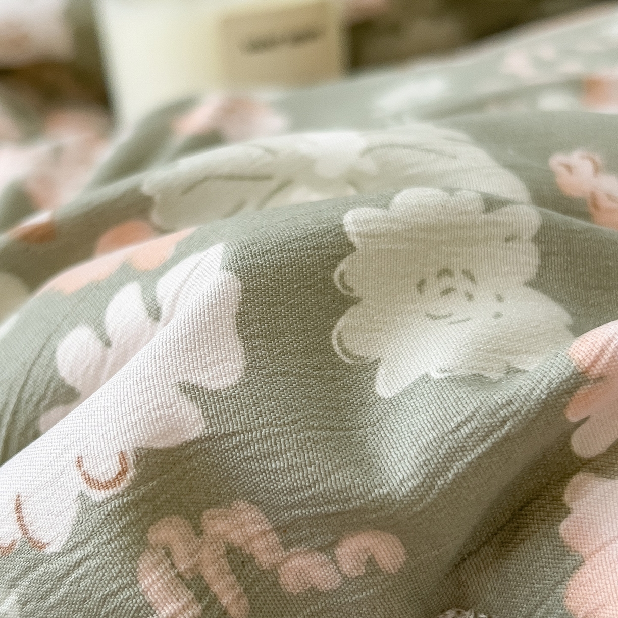 91家纺网 家纺一手货源 找家纺 宝士康家纺 2025新品10A抗菌豆豆绒冬被被子被芯 绿野庄园