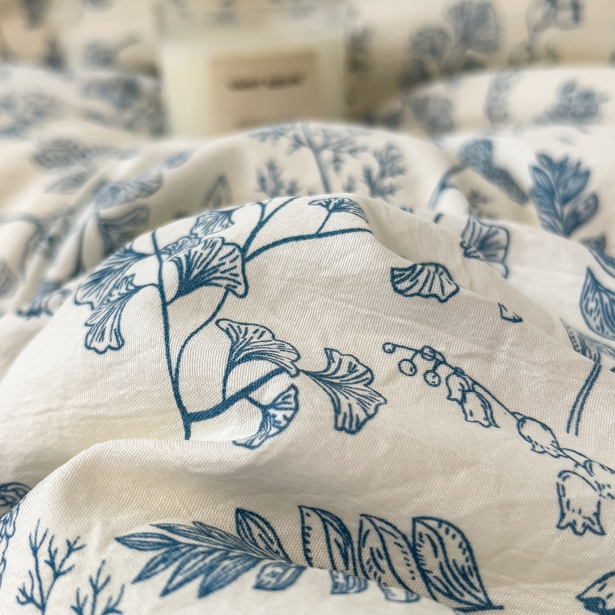 91家纺网 家纺一手货源 找家纺 宝士康家纺 2025新品10A抗菌豆豆绒冬被被子被芯 青花瓷