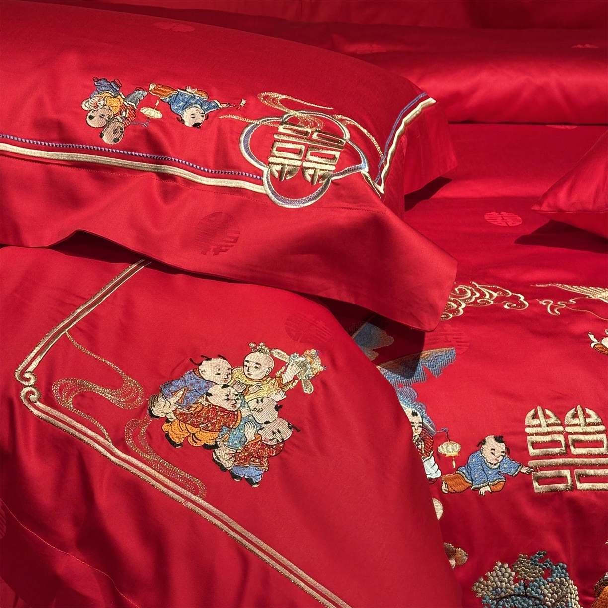 91家纺网 家纺一手货源 找家纺 美娘阁 2025新款长绒棉全棉贡缎提花款新中式古典韵味精美刺绣婚庆四件套-系列一 百子款-五子登科