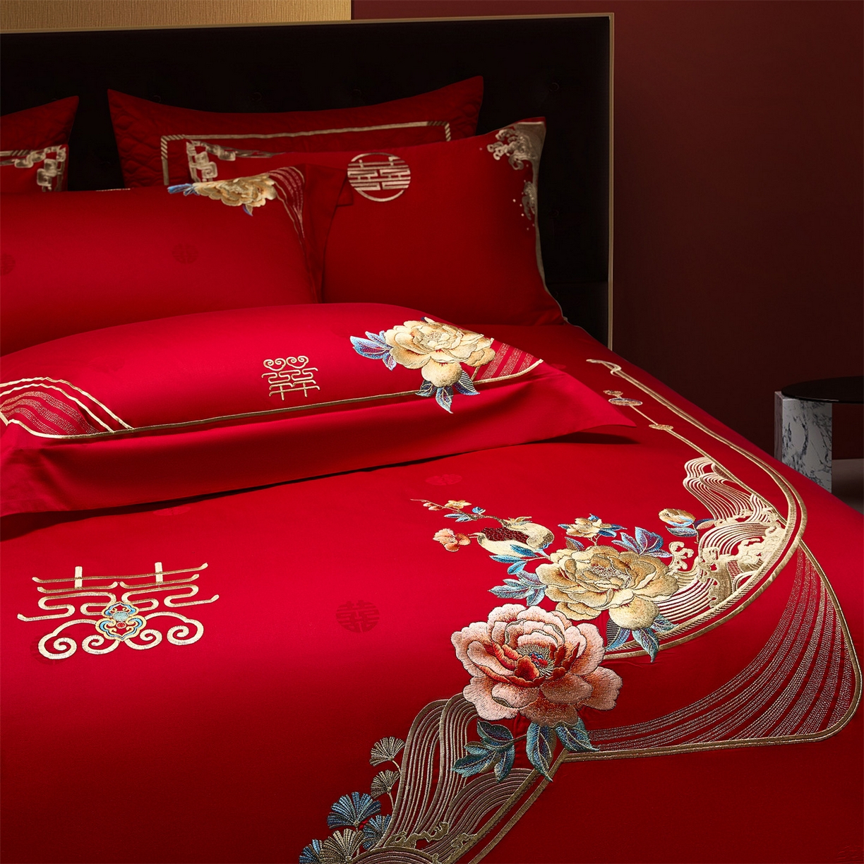 91家纺网 家纺一手货源 找家纺 美娘阁 2025新款长绒棉全棉贡缎提花款新中式古典韵味精美刺绣婚庆四件套-系列一 国色天香