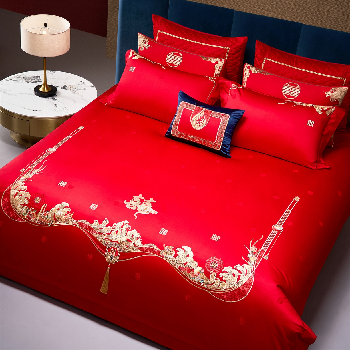 91家纺网 家纺一手货源 找家纺 美娘阁 2025新款长绒棉全棉贡缎提花款新中式古典韵味精美刺绣婚庆四件套-系列一 花间喜事