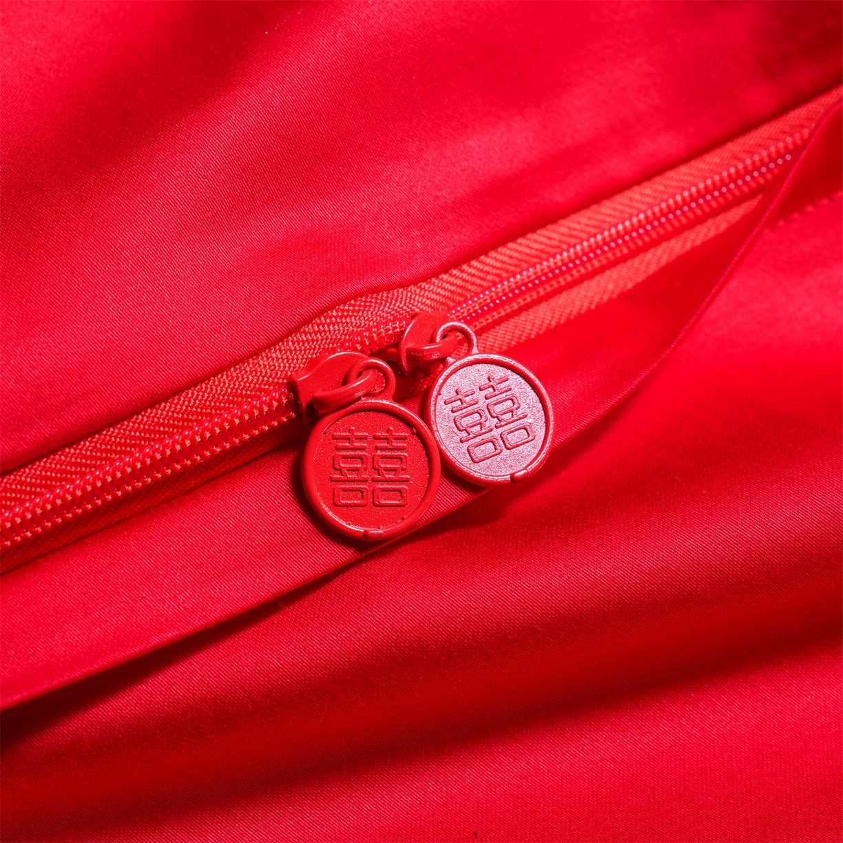 91家纺网 家纺一手货源 找家纺 美娘阁 2025新款长绒棉全棉贡缎提花款新中式古典韵味精美刺绣婚庆四件套-系列一 龙凤款-龙凤大喜