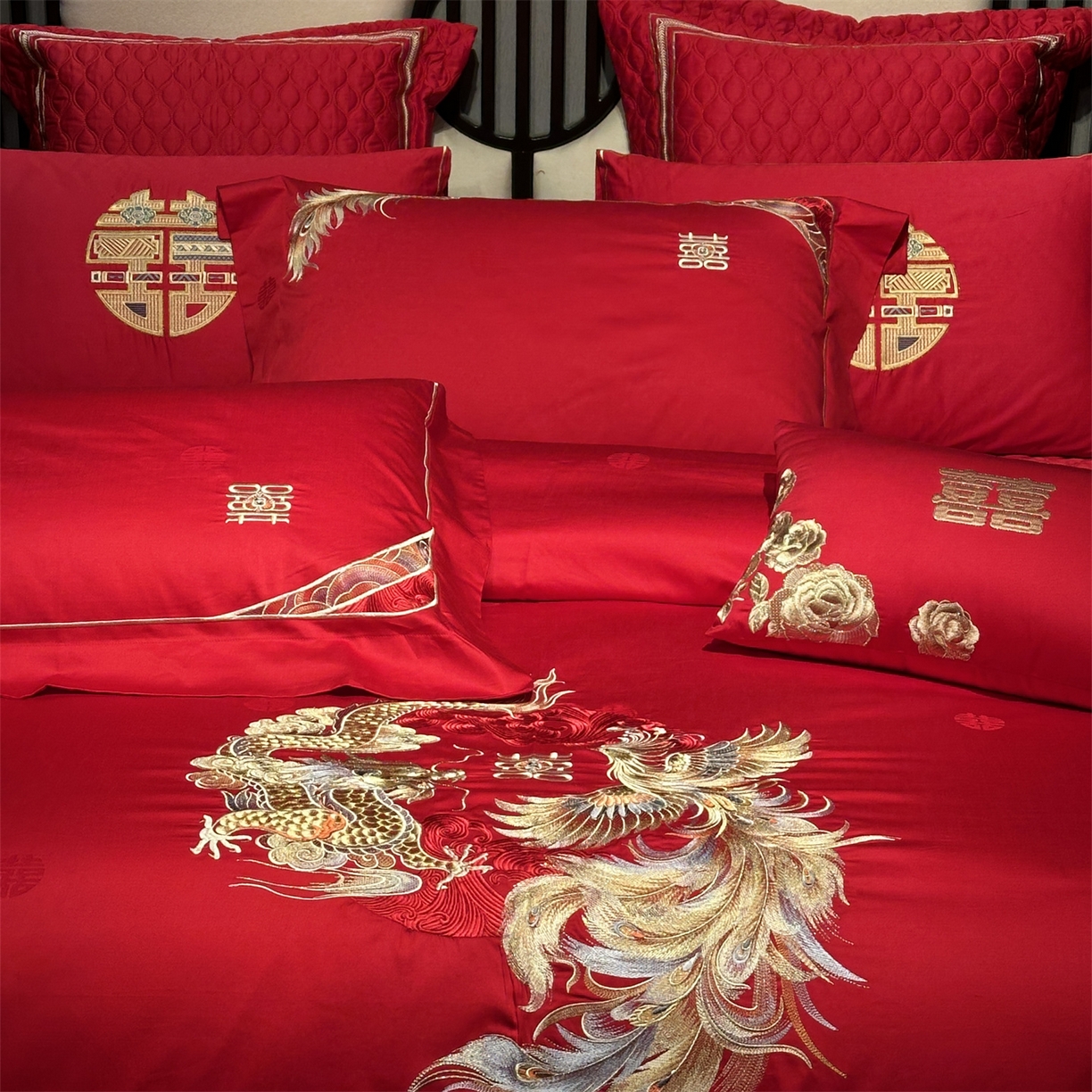 91家纺网 家纺一手货源 找家纺 美娘阁 2025新款长绒棉全棉贡缎提花款新中式古典韵味精美刺绣婚庆四件套-系列一 龙凤款-龙凤同喜