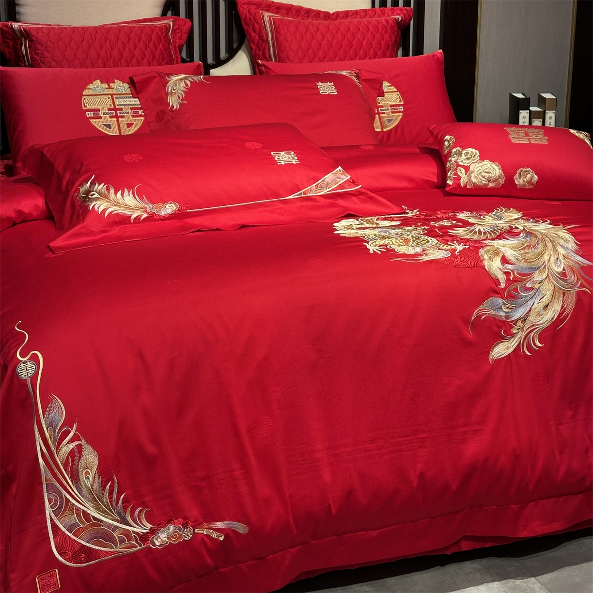 91家纺网 家纺一手货源 找家纺 美娘阁 2025新款长绒棉全棉贡缎提花款新中式古典韵味精美刺绣婚庆四件套-系列一 龙凤款-龙凤同喜