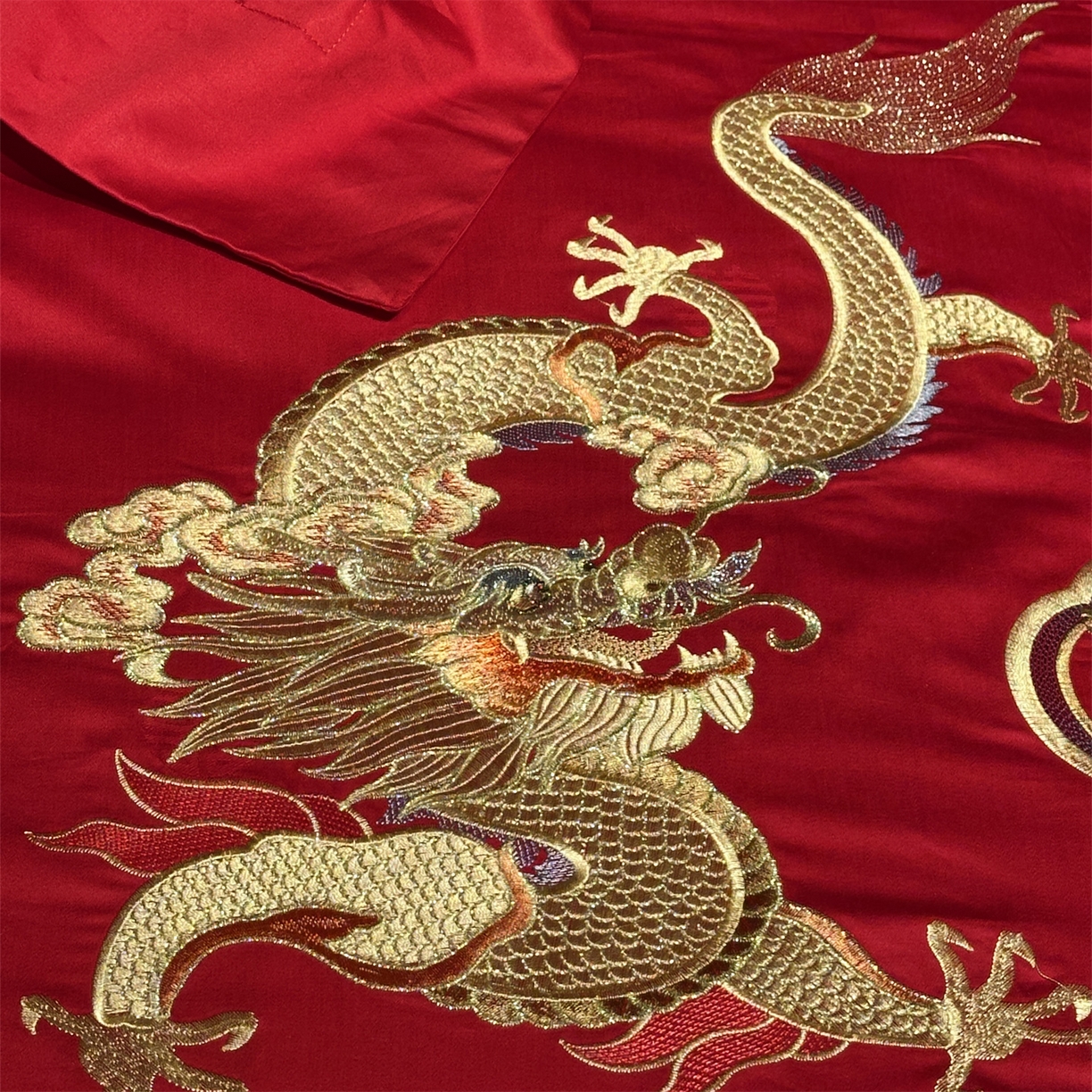 91家纺网 家纺一手货源 找家纺 美娘阁 2025新款长绒棉全棉贡缎提花款新中式古典韵味精美刺绣婚庆四件套-系列一 龙凤款-倾城龙凤