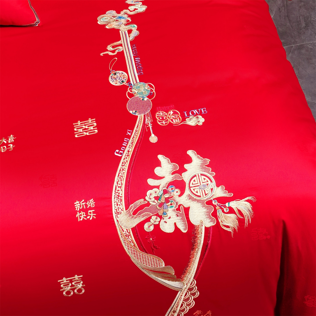 91家纺网 家纺一手货源 找家纺 美娘阁 2025新款长绒棉全棉贡缎提花款新中式古典韵味精美刺绣婚庆四件套-系列一 千喜爱恋