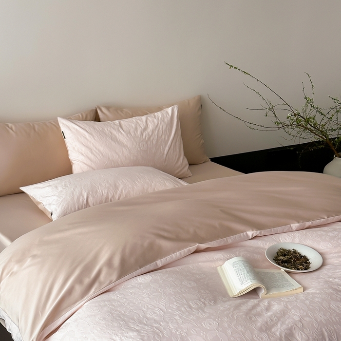 91家纺网 家纺一手货源 找家纺 玉宇阁家居 2025新款100S色织空气大提花全棉纯棉长绒棉四件套-苏莉的春天100S 100S苏莉的春天-胚芽奶卡