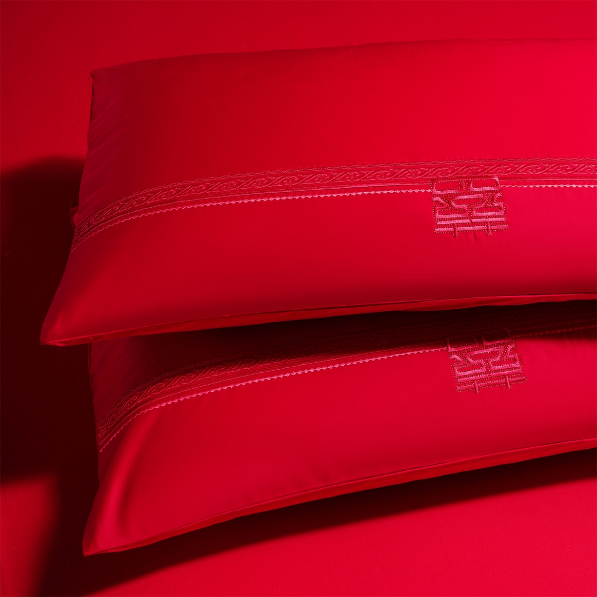 91家纺网 家纺一手货源 找家纺 美娘阁 2025新款长绒棉全棉贡缎提花款新中式古典韵味精美刺绣婚庆四件套-系列一 喜事到家