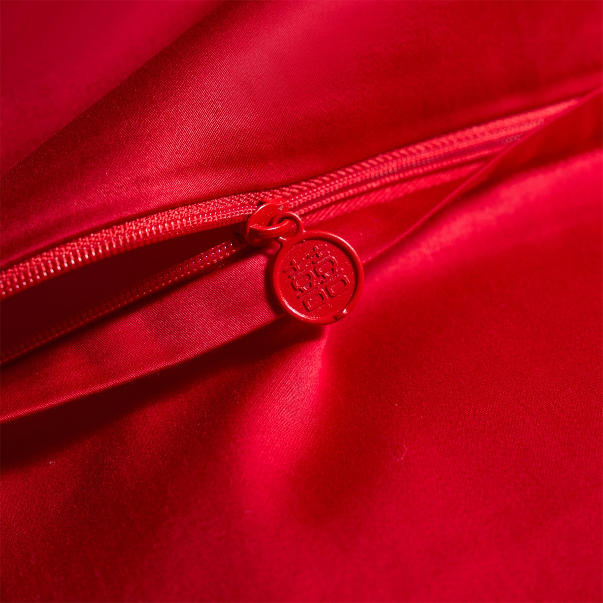 91家纺网 家纺一手货源 找家纺 美娘阁 2025新款长绒棉全棉贡缎提花款新中式古典韵味精美刺绣婚庆四件套-系列一 喜运绵绵-红