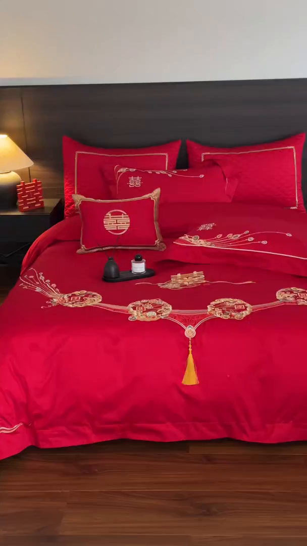 91家纺网 家纺一手货源 找家纺 美娘阁 2025新款长绒棉全棉贡缎提花款新中式古典韵味精美刺绣婚庆四件套-系列一 幸福嫁到