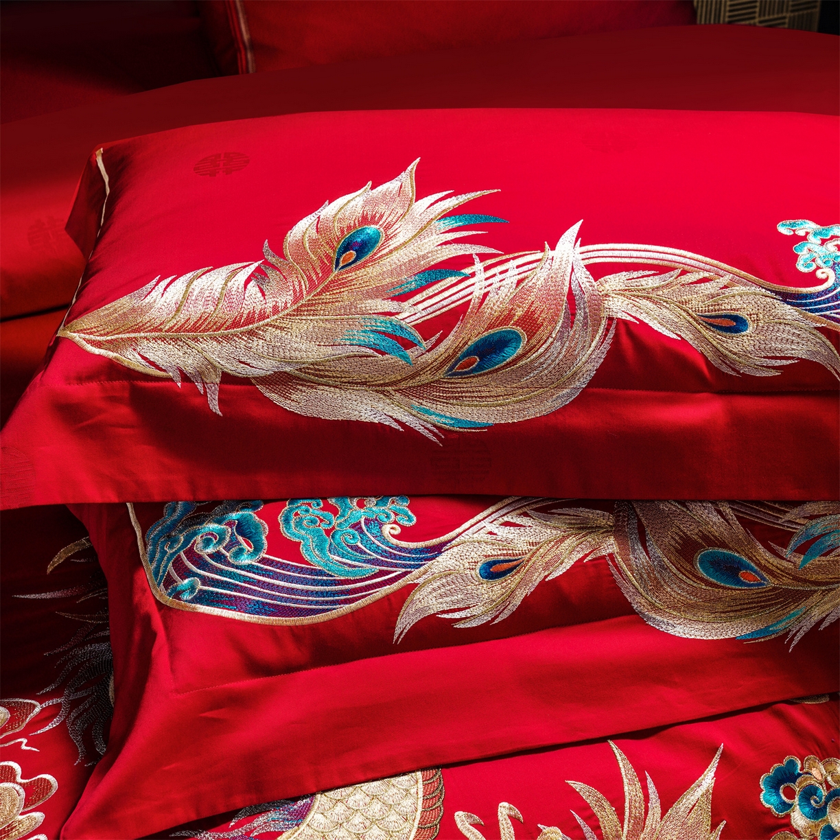 91家纺网 家纺一手货源 找家纺 美娘阁 2025新款长绒棉全棉贡缎提花款新中式古典韵味精美刺绣婚庆四件套-系列三 龙凤款-龙凤贺彩