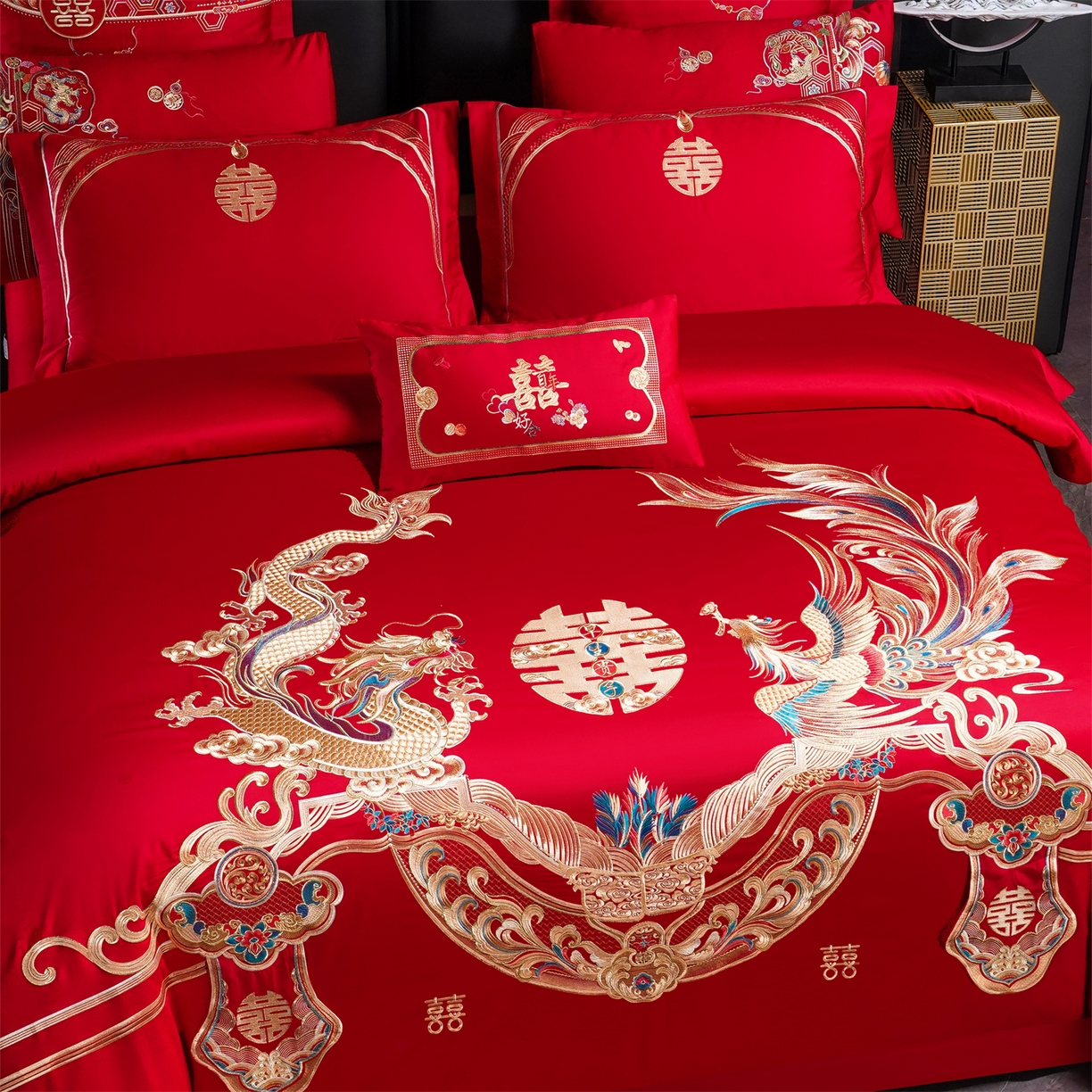 91家纺网 家纺一手货源 找家纺 美娘阁 2025新款长绒棉全棉贡缎提花款新中式古典韵味精美刺绣婚庆四件套-系列三 龙凤款-龙姿凤彩