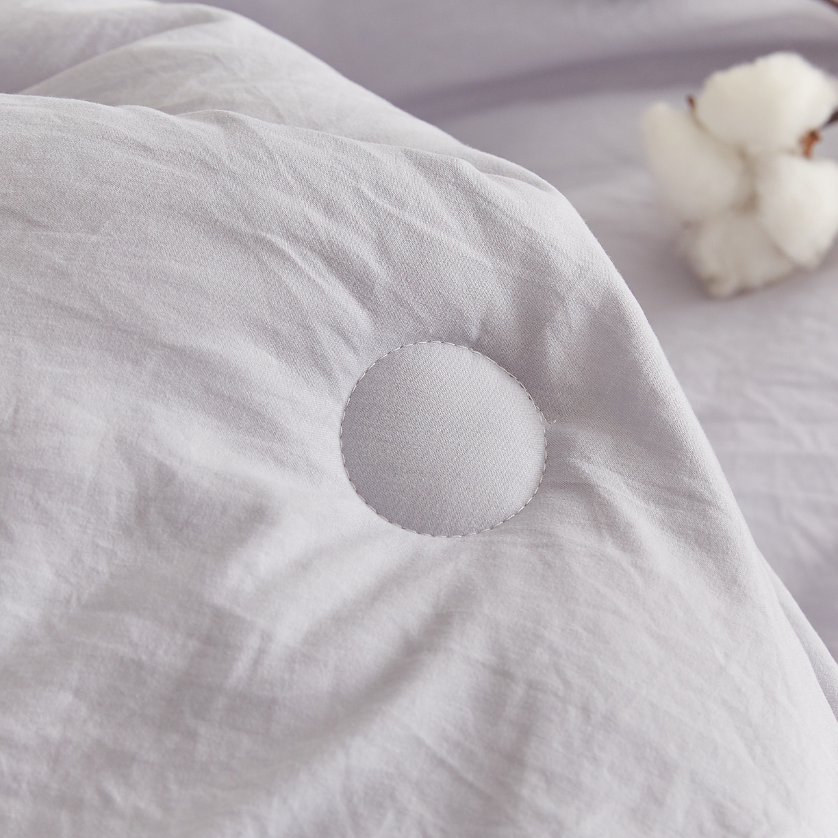 91家纺网 家纺一手货源 找家纺 帕芬鸟家纺 2025新款51%立体款棉花被 被子被芯 灰卡条