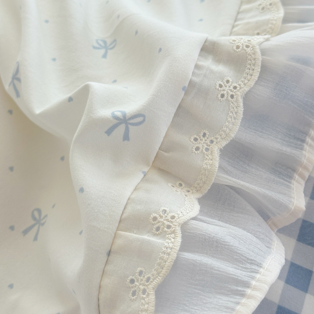 91家纺网 家纺一手货源 找家纺 一霖家纺 2025新款高克重云朵棉韩系小清新蝴蝶结四件套 波点蝴蝶结蓝