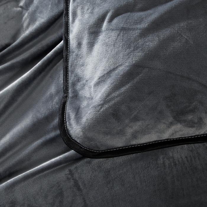 91家纺网 家纺一手货源 找家纺 能好家纺 2025新款亲肤舒适水晶绒夹棉床裙款系列四件套 灰