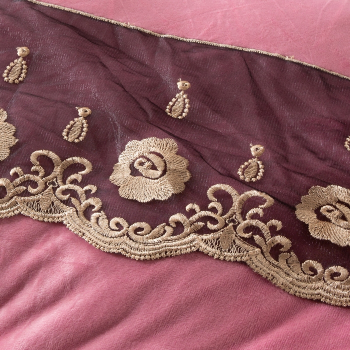 91家纺网 家纺一手货源 找家纺 能好家纺 2025新款亲肤舒适水晶绒夹棉床裙款系列四件套 豆沙