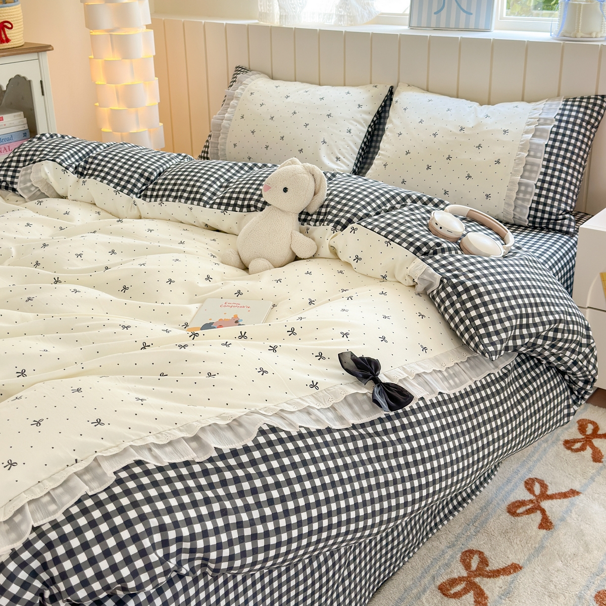 91家纺网 家纺一手货源 找家纺 一霖家纺 2025新款高克重云朵棉韩系小清新蝴蝶结四件套 波点蝴蝶结黑