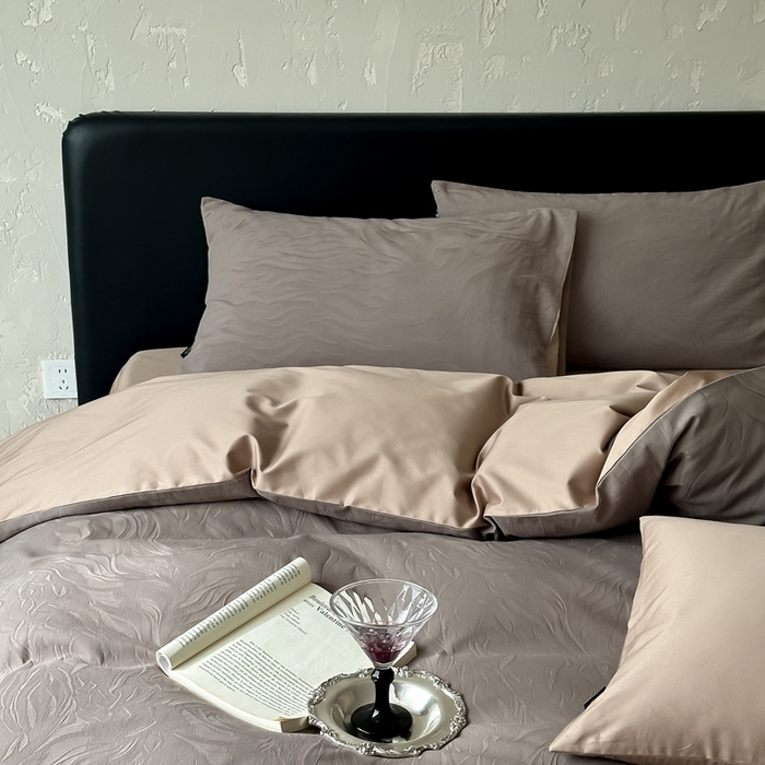 91家纺网 家纺一手货源 找家纺 玉宇阁家居 2025新款100S色织空气大提花全棉纯棉长绒棉四件套-雨雾100S 100S雨雾-摩卡棕