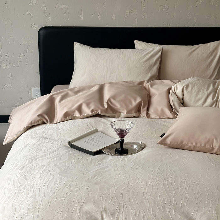 91家纺网 家纺一手货源 找家纺 玉宇阁家居 2025新款100S色织空气大提花全棉纯棉长绒棉四件套-雨雾100S 100S雨雾-燕麦烤茶